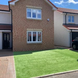 How to Clean Artificial Grass in UAE